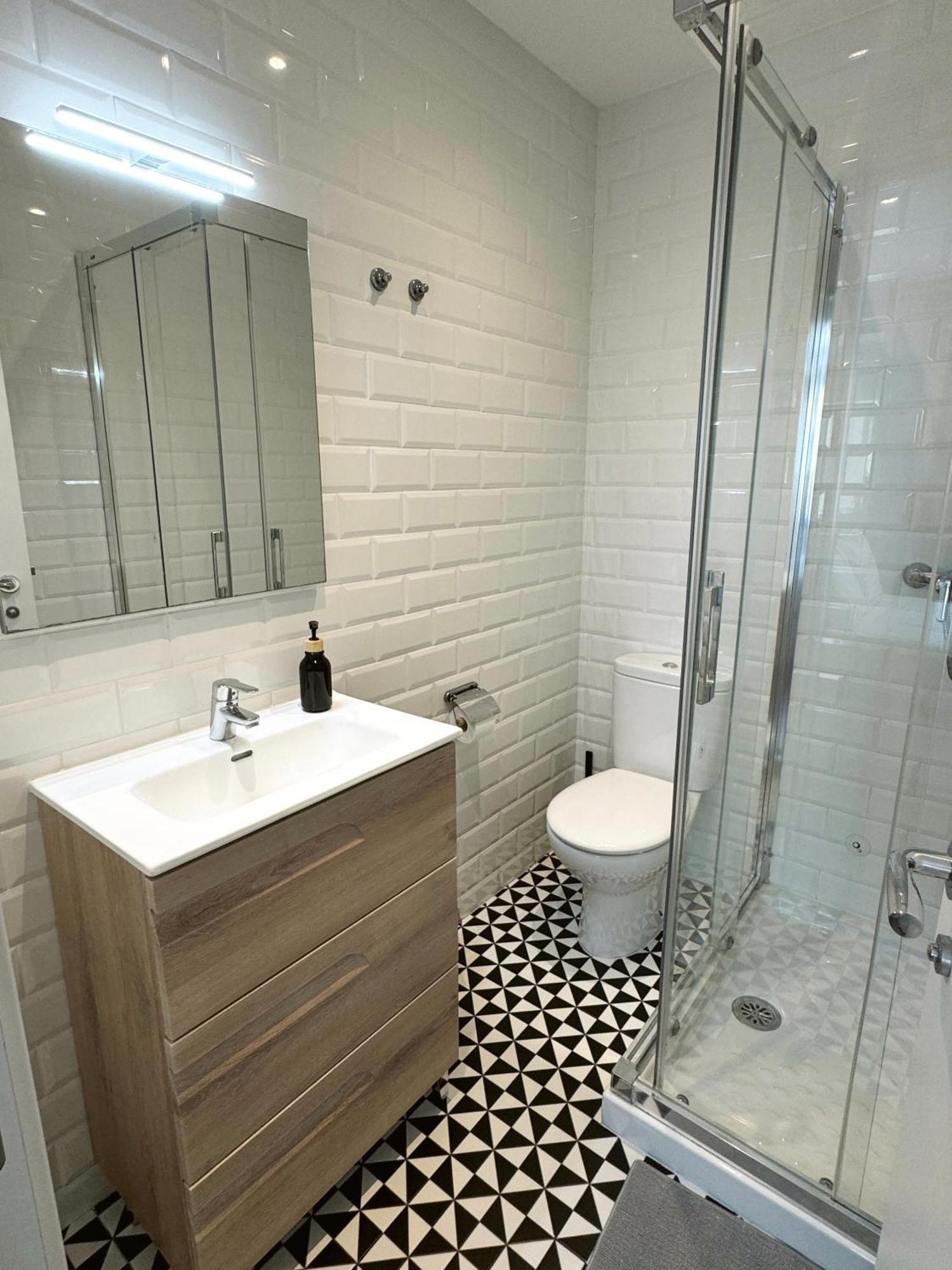 Central Penthouse Double Room Ensuite - Grand Central House Gibraltar Exteriér fotografie